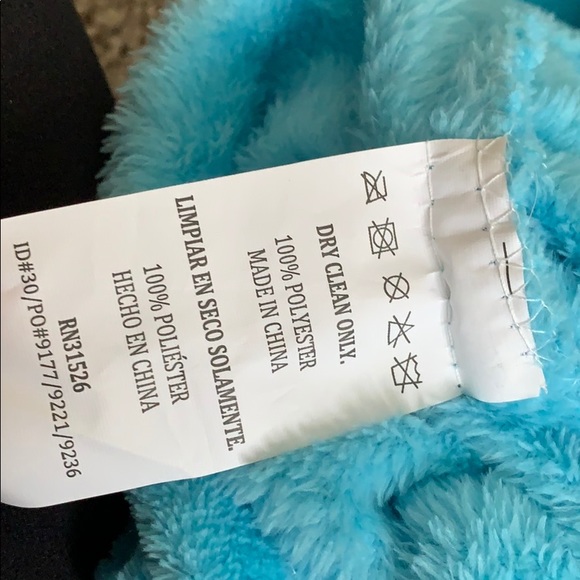 Mermaid tail blanket - Picture 7 of 7